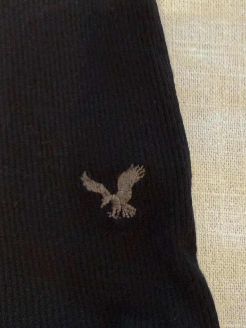 Brand New "AMERICAN EAGLE" Ribbed Tank with Lace Trim Detail, Size Large - Picture 2 of 5